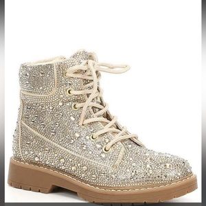Betsey Johnson Lug sole CombatBoots